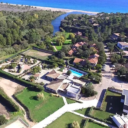Aparthotel & Villas Olmuccio 3*