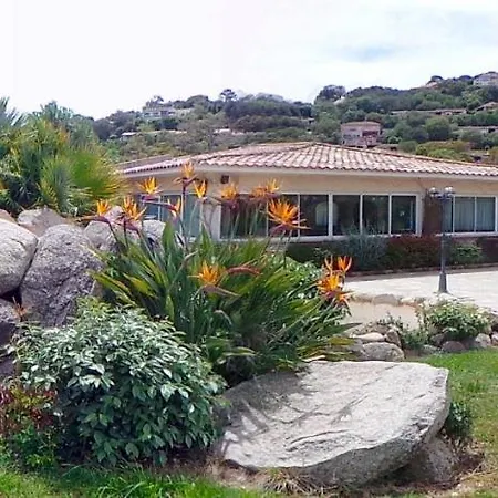 & Villas Olmuccio